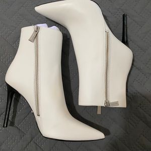 Keke leather ankle boot